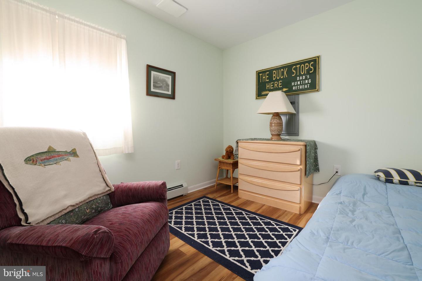 409 3rd St Property Photo 18