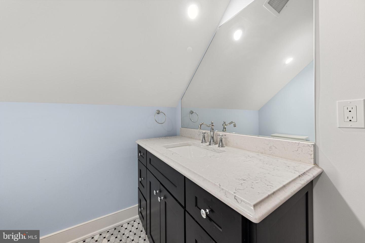 204 Second St Property Photo 68