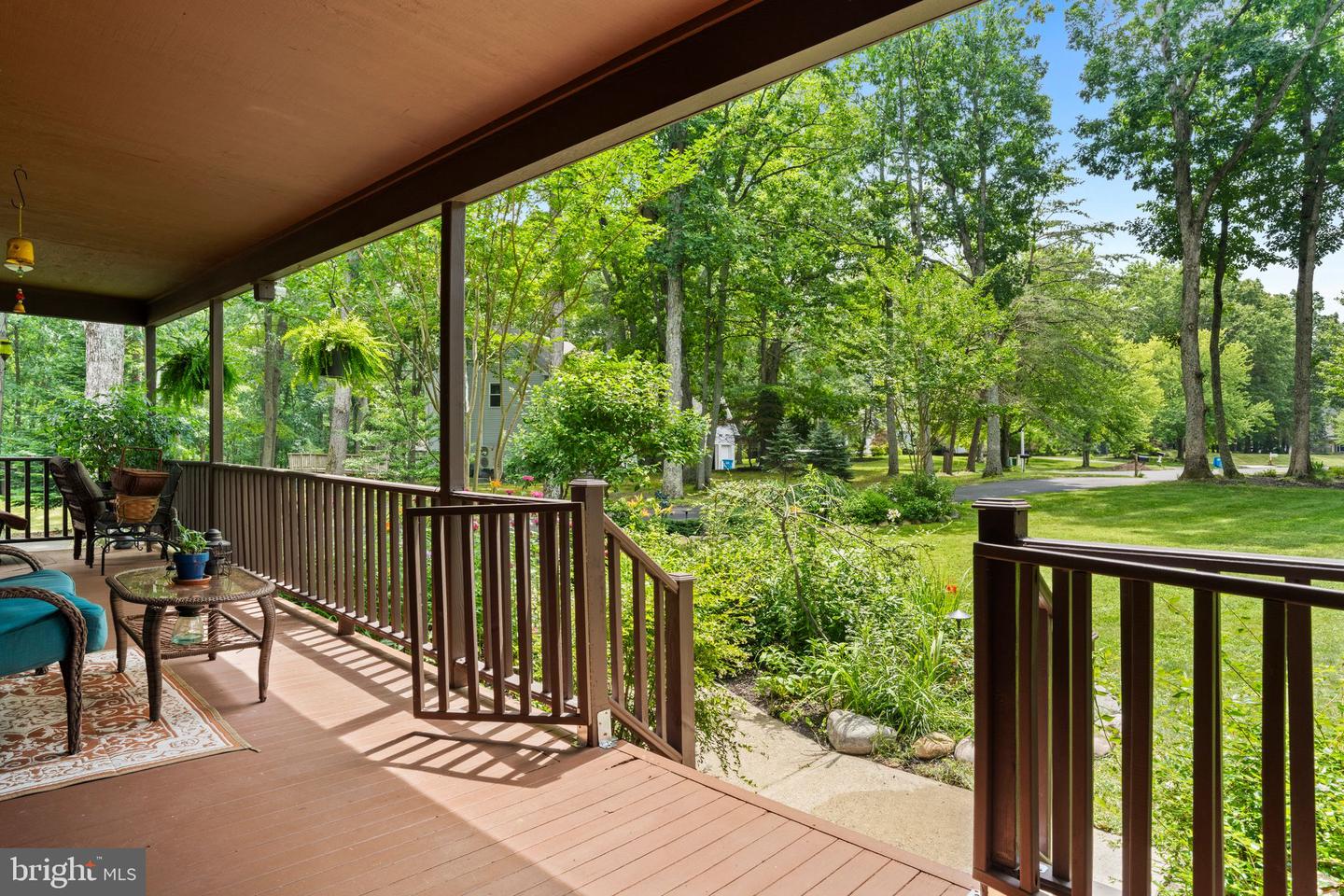 16 Dunhill Property Photo 3