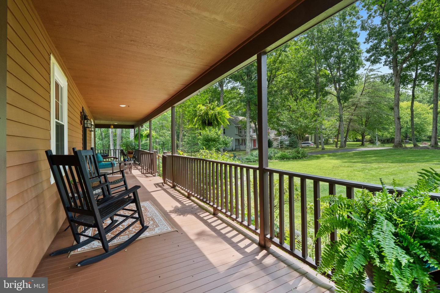 16 Dunhill Property Photo 4