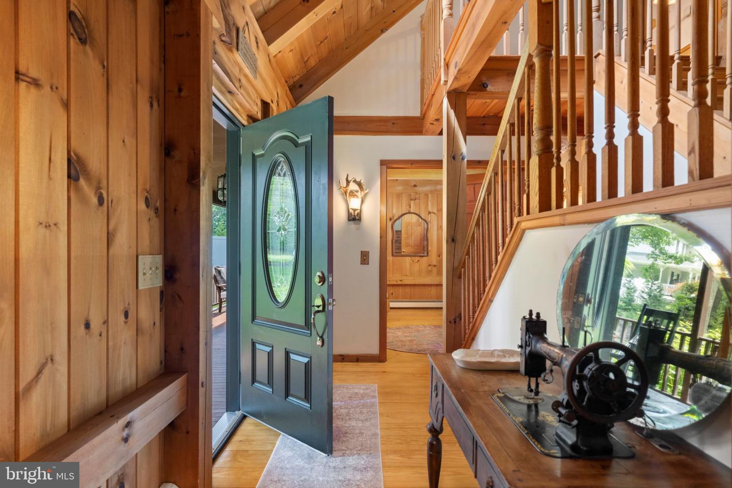 16 Dunhill Property Photo 6