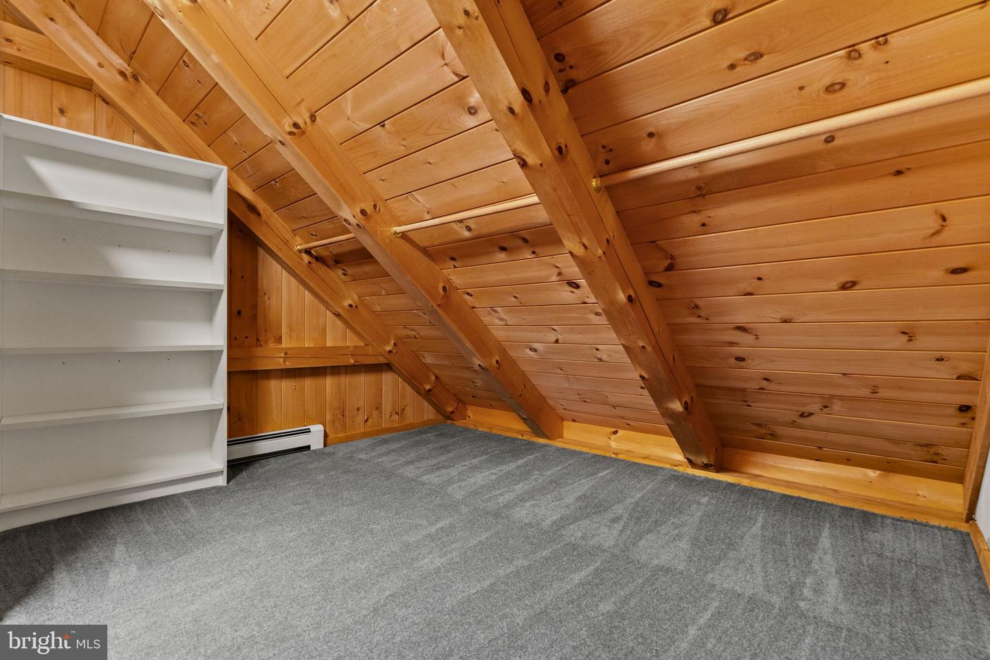 16 Dunhill Property Photo 24