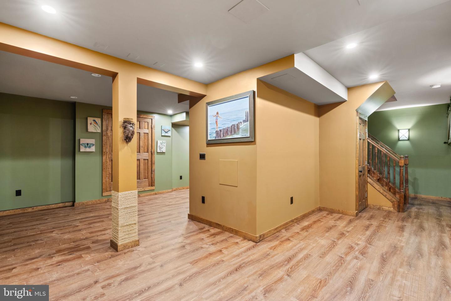 16 Dunhill Property Photo 27