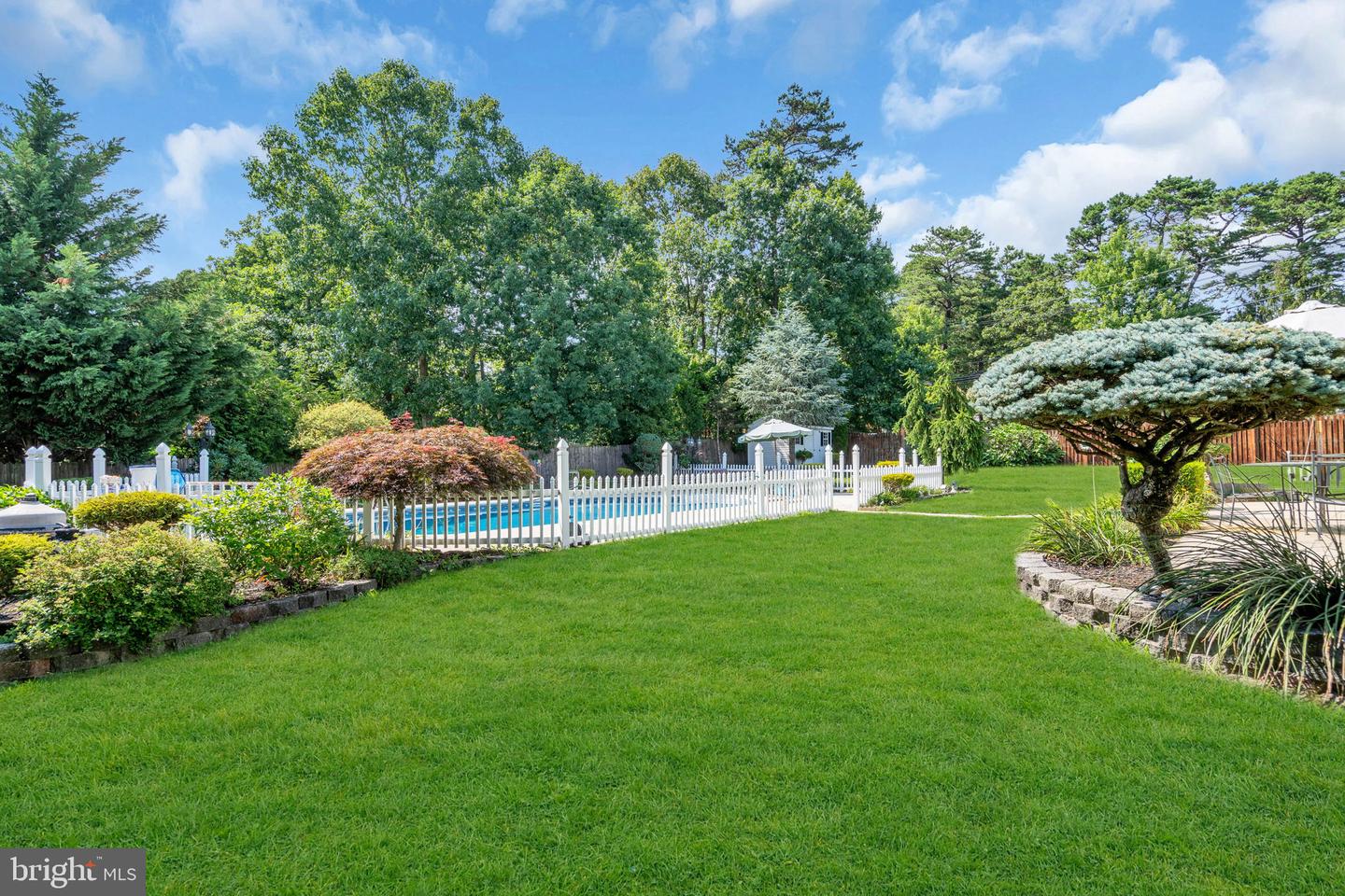 494 Meadowood Rd Property Photo 47