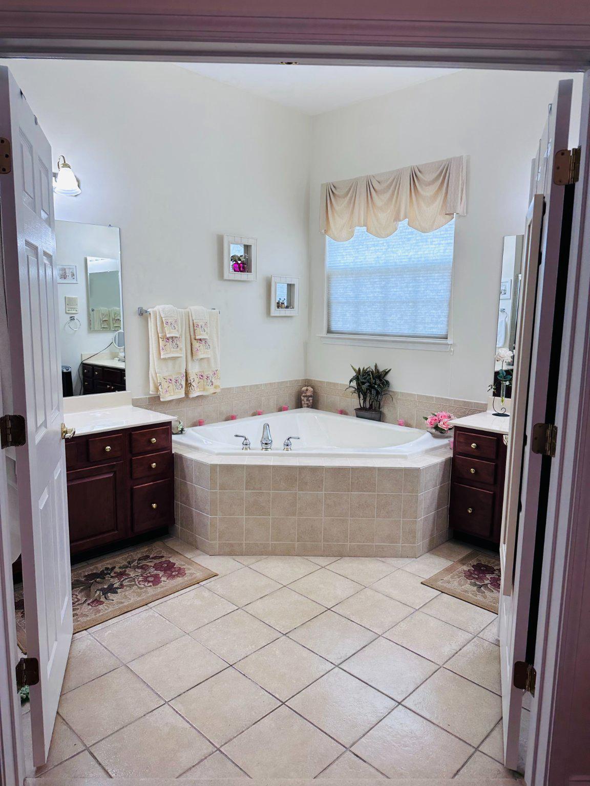 72 Golf View Dr Property Photo 15