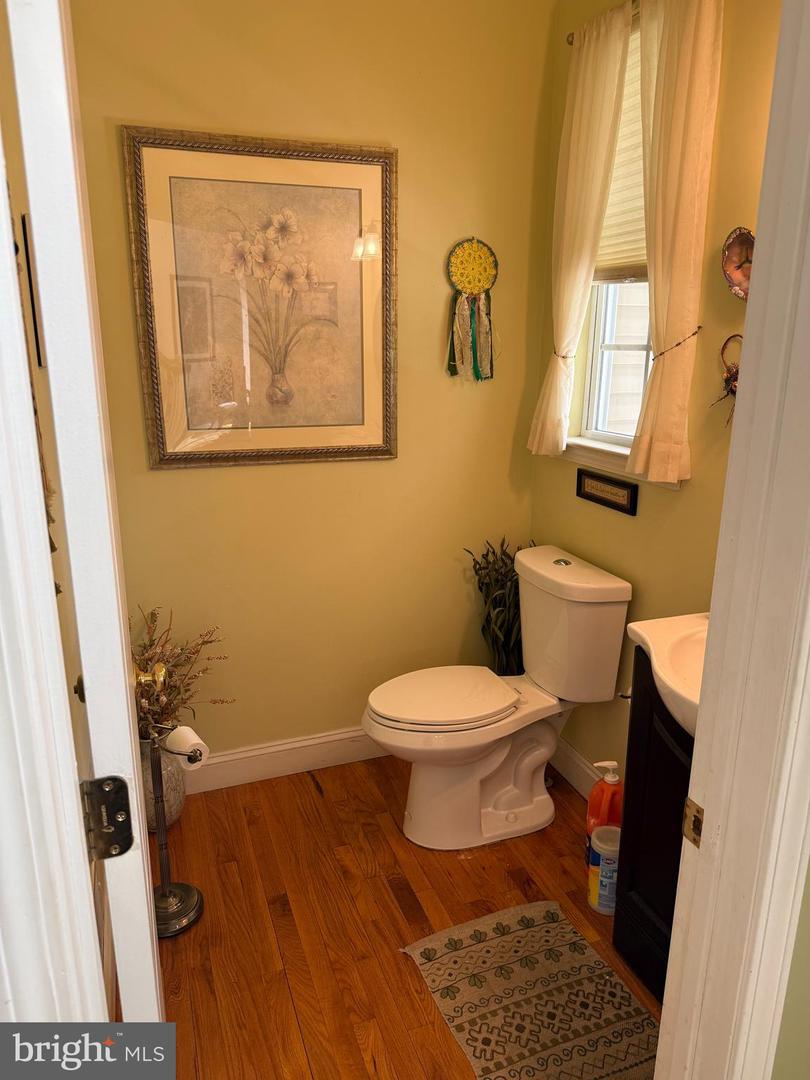 35 Lacey Rd Property Photo 11