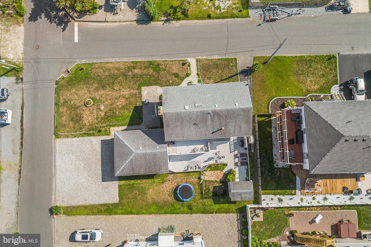 113 Illinois Ave Property Photo 43