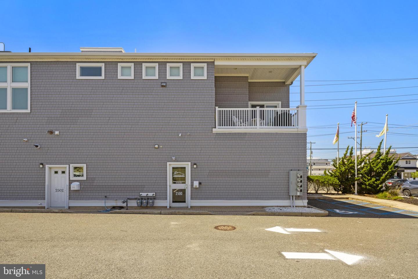 2500 Long Beach Boulevard #a4 Property Photo 31