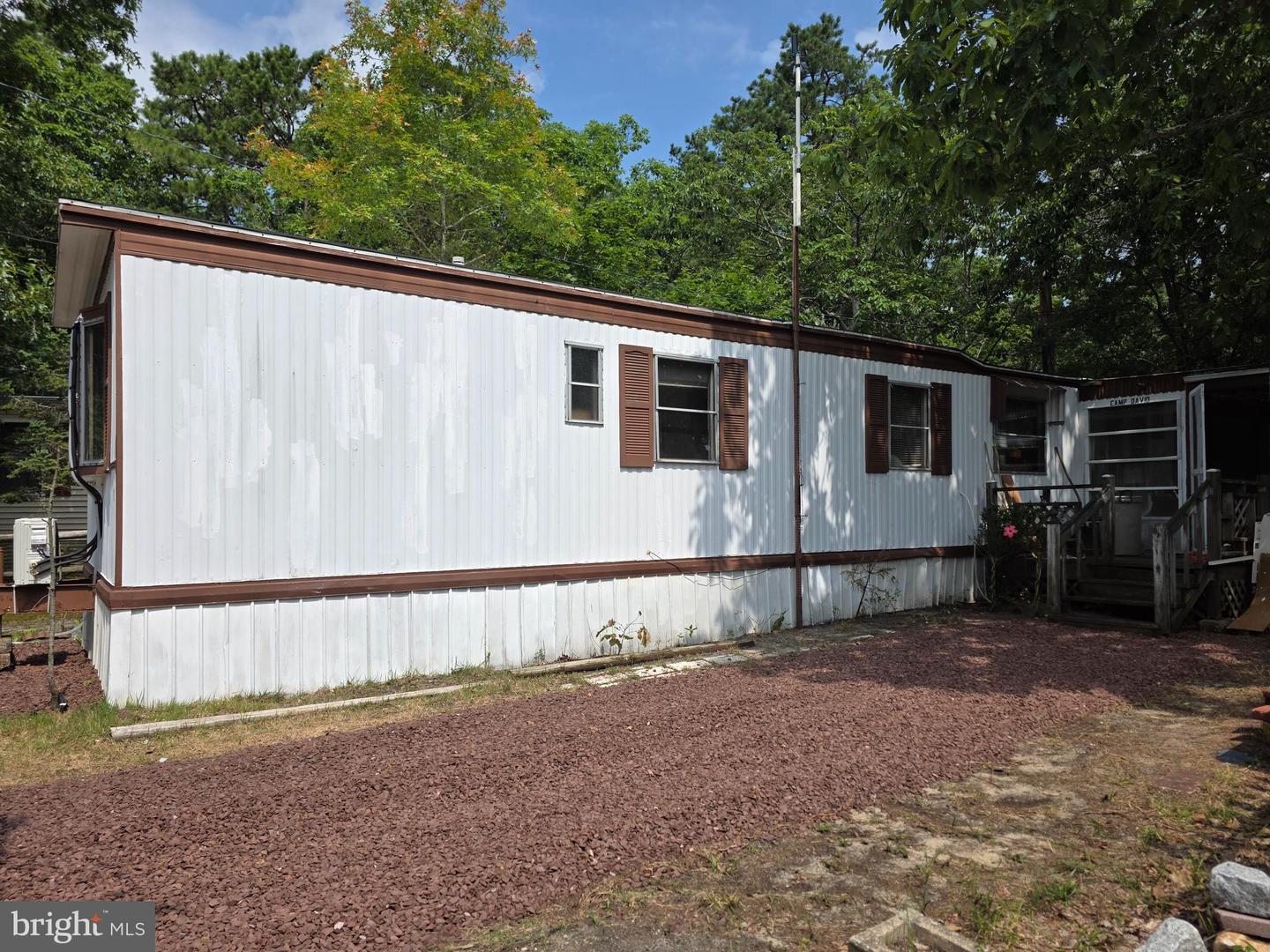 525 E Main Street #f2 Property Photo 2