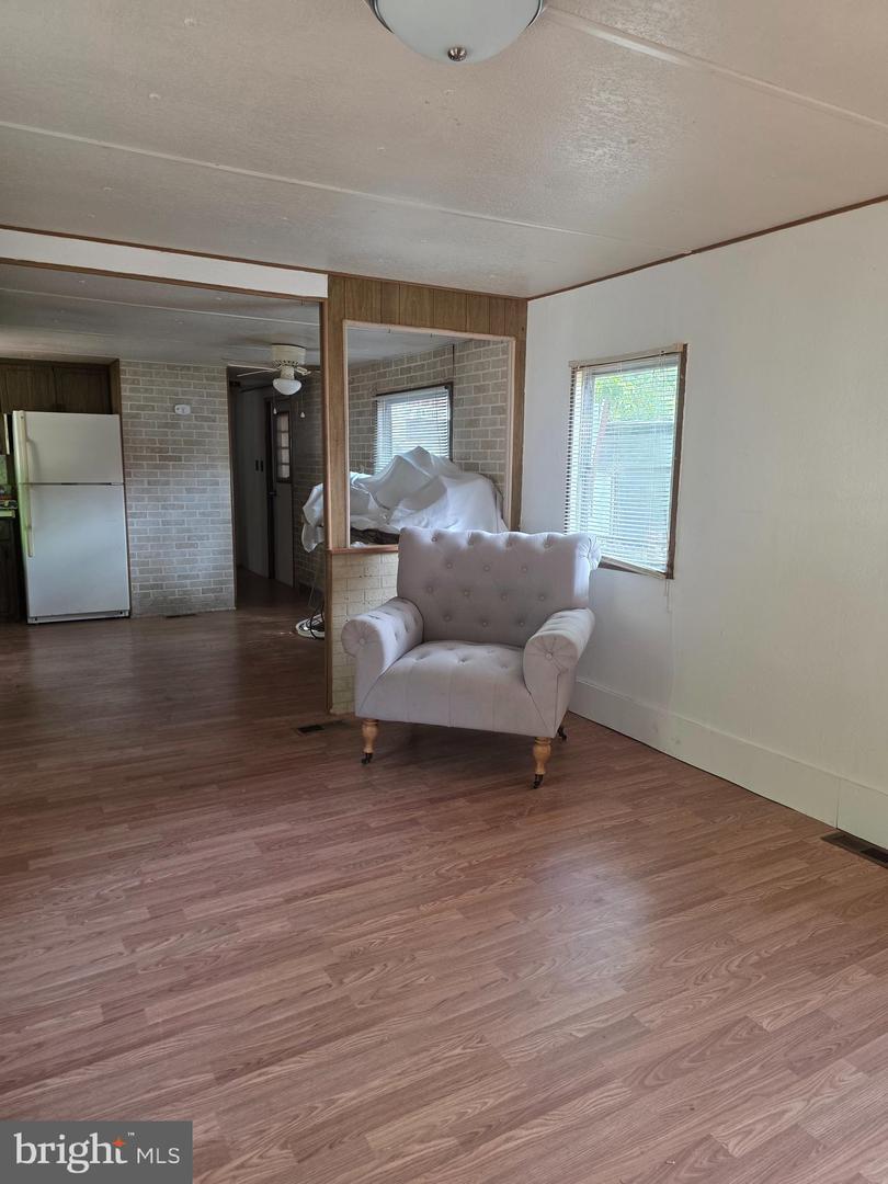 525 E Main Street #f2 Property Photo 8