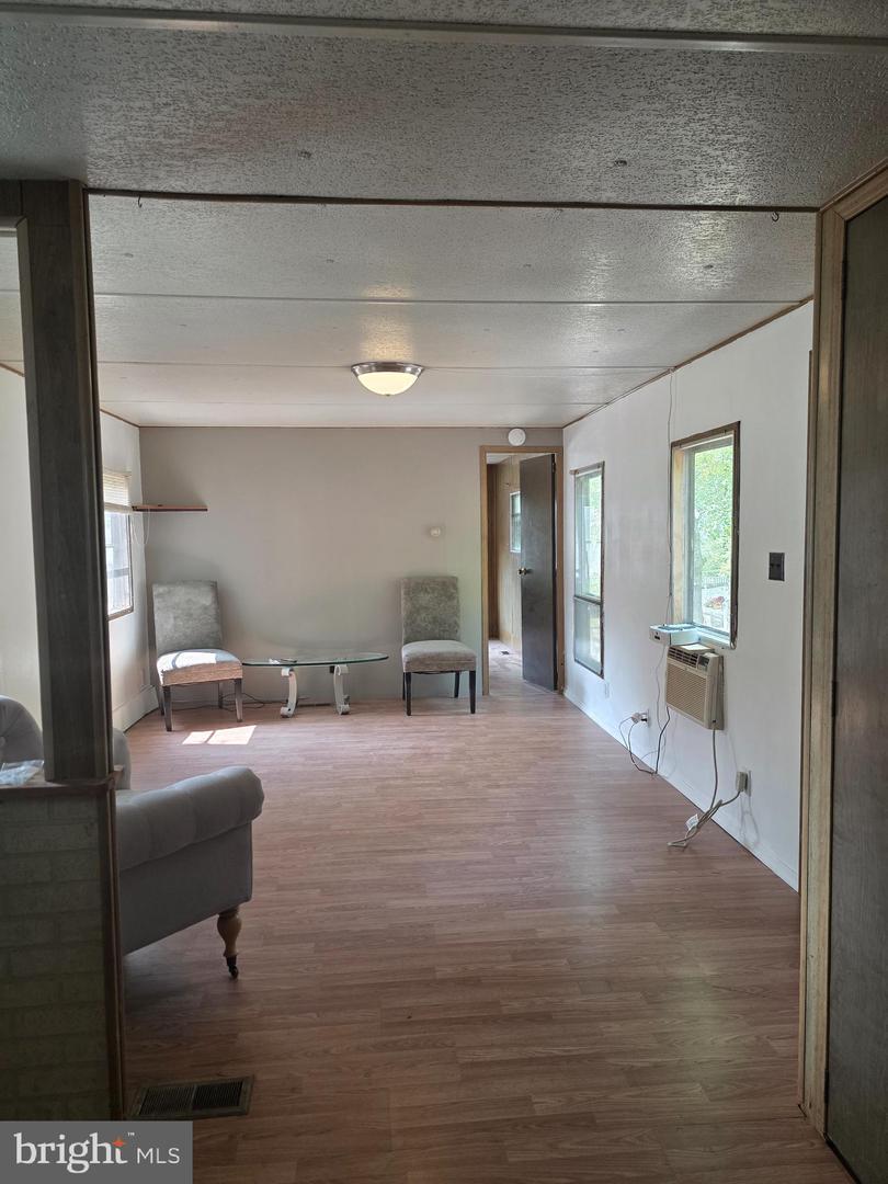 525 E Main Street #f2 Property Photo 11