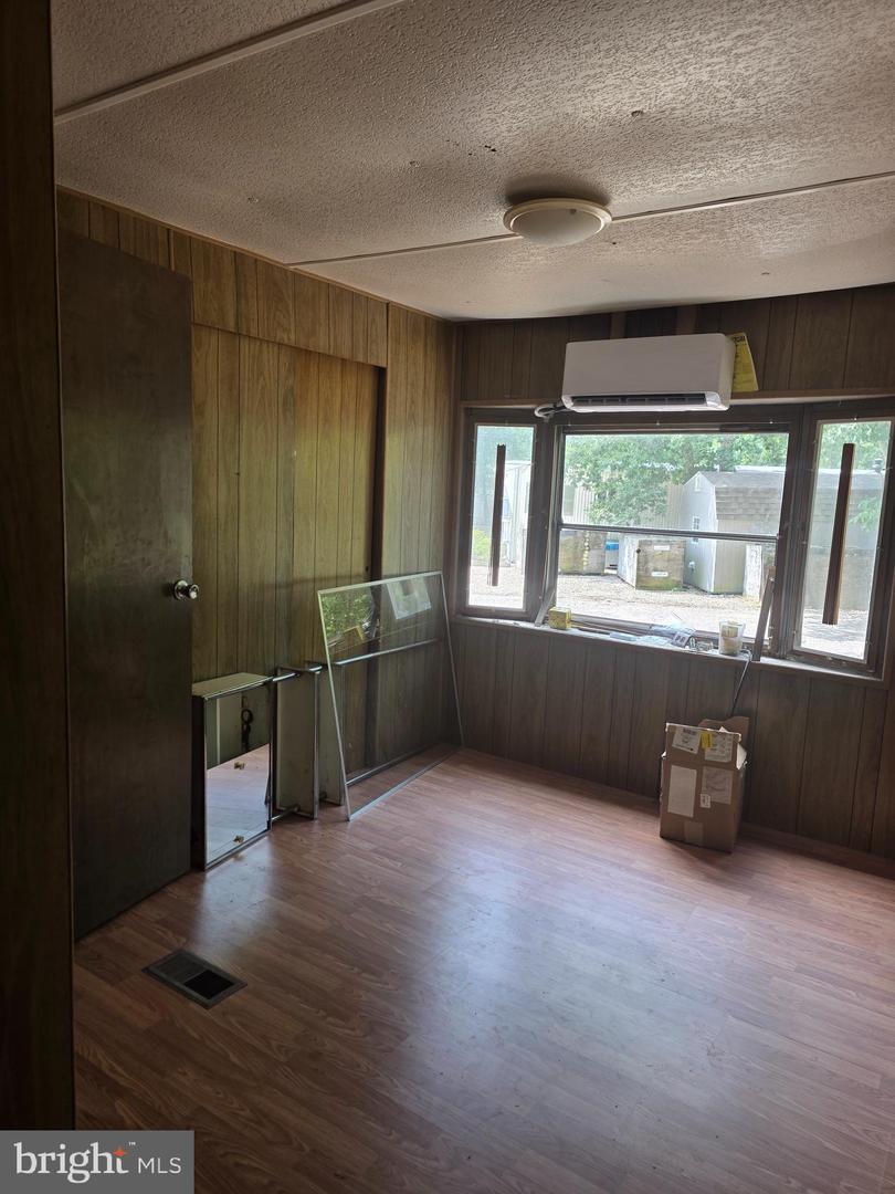 525 E Main Street #f2 Property Photo 12