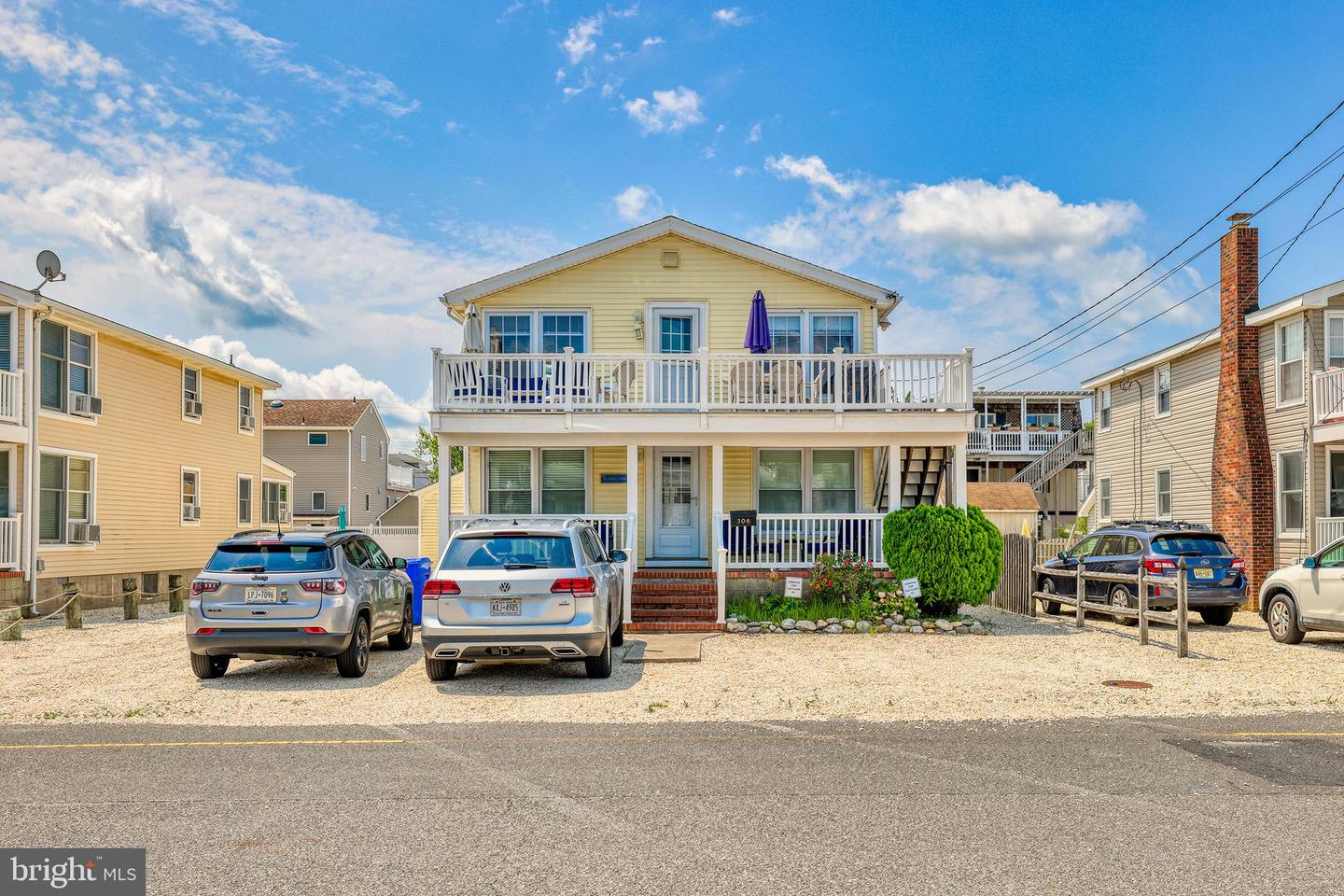 306 Fifth #b Property Photo 1