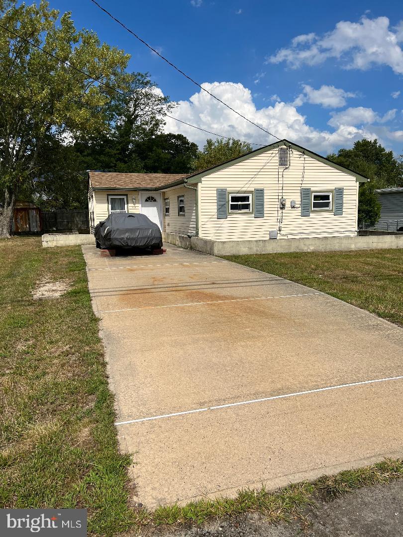 306 CALABREEZE Property Photo 1
