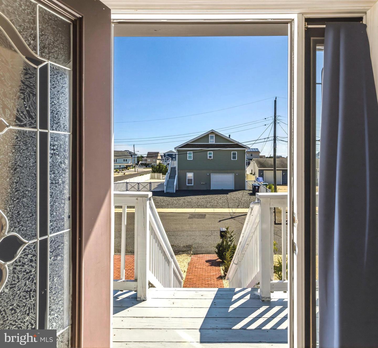 2 Spar Ct Property Photo 4