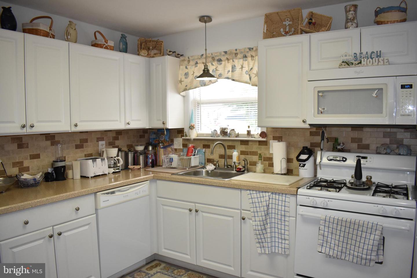 113 E Boat Dr Property Photo 7