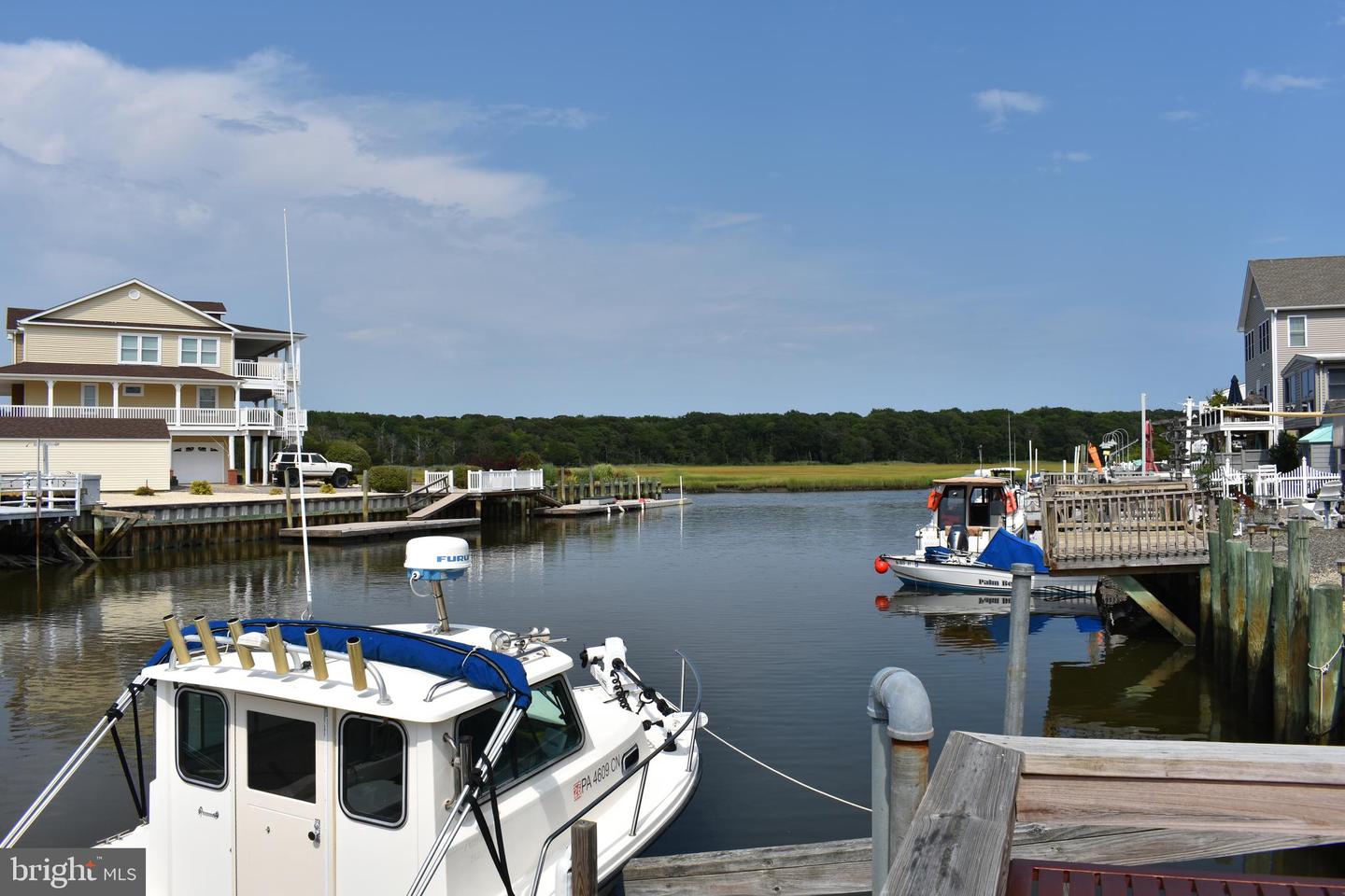 113 E Boat Dr Property Photo 41