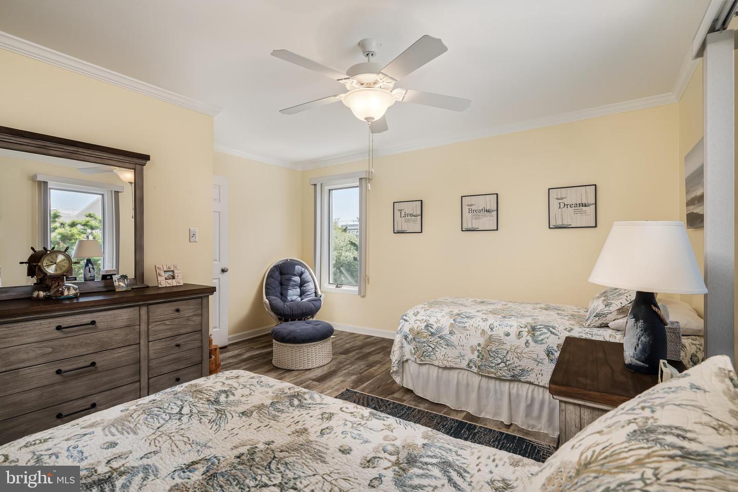 1120-c Long Beach Blvd Property Photo 21