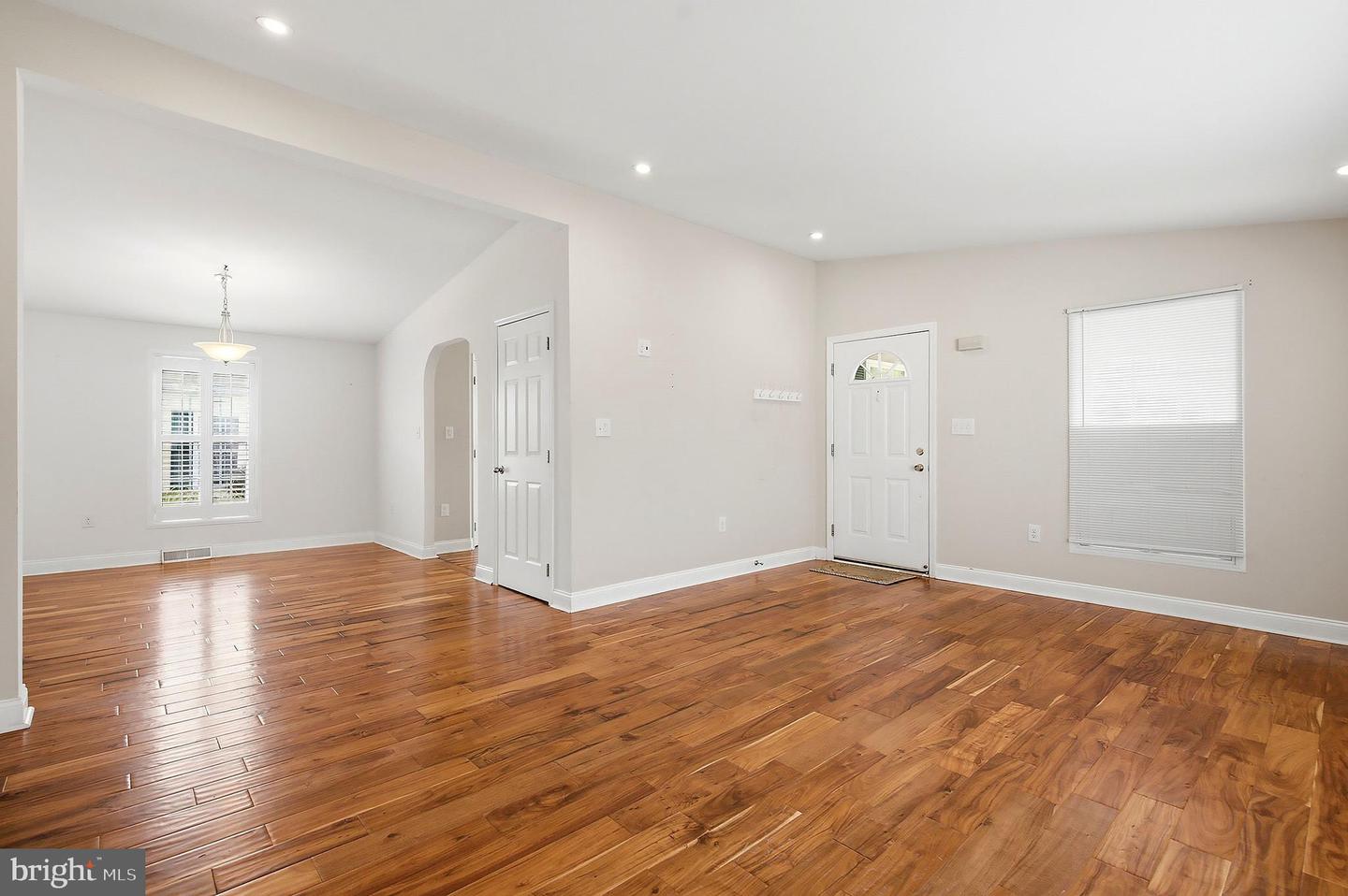 9 Rocky Hill Road Property Photo 6