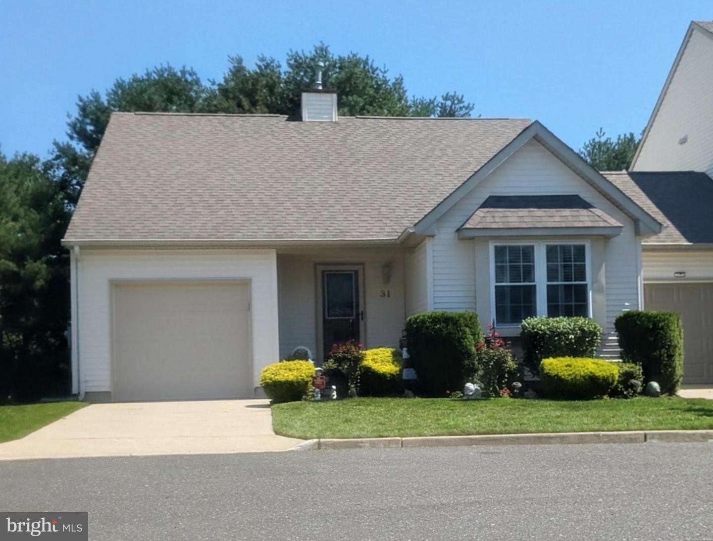 31 Timberline Dr Property Photo 1