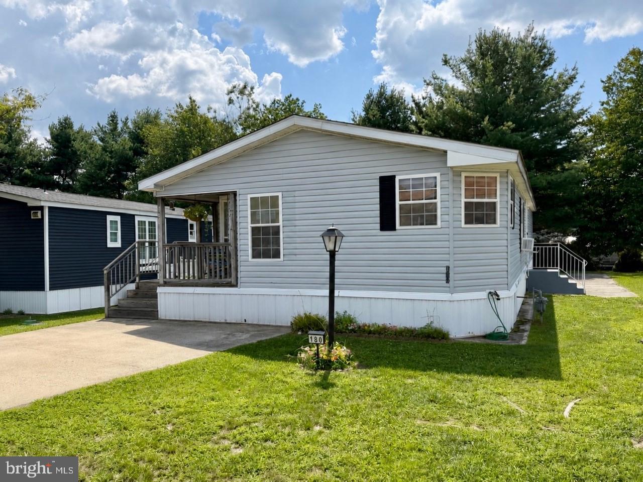 1991 Route 37 W #180 Property Photo 4
