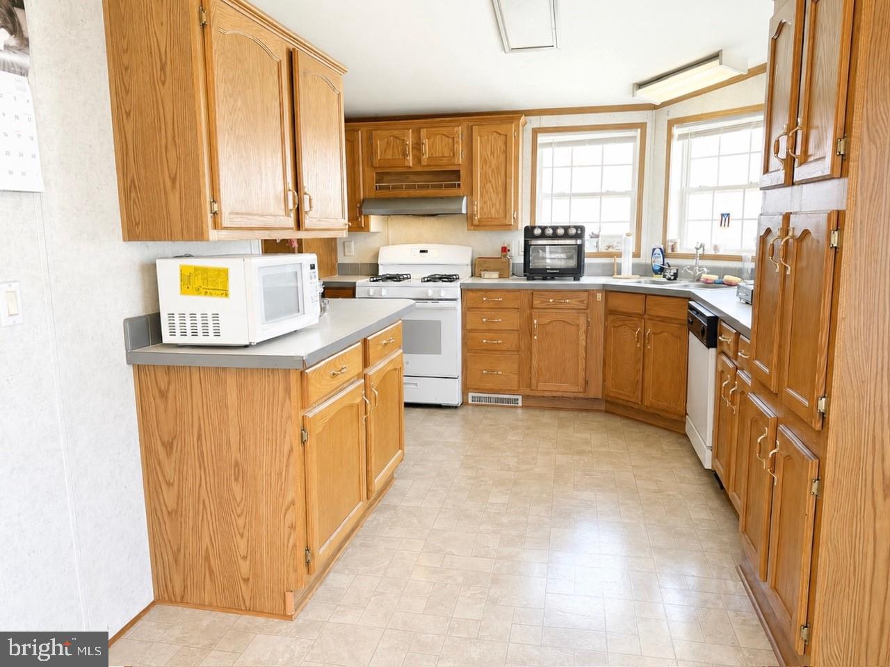 1991 Route 37 W #180 Property Photo 13