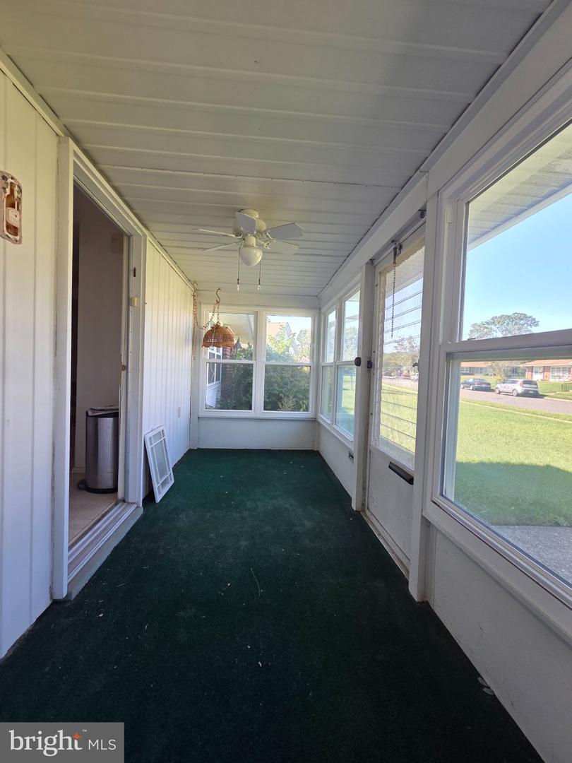 1198 Shetland Dr Property Photo 19