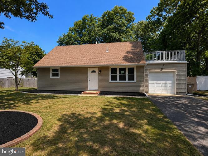 253 Shore Blvd Property Photo 2
