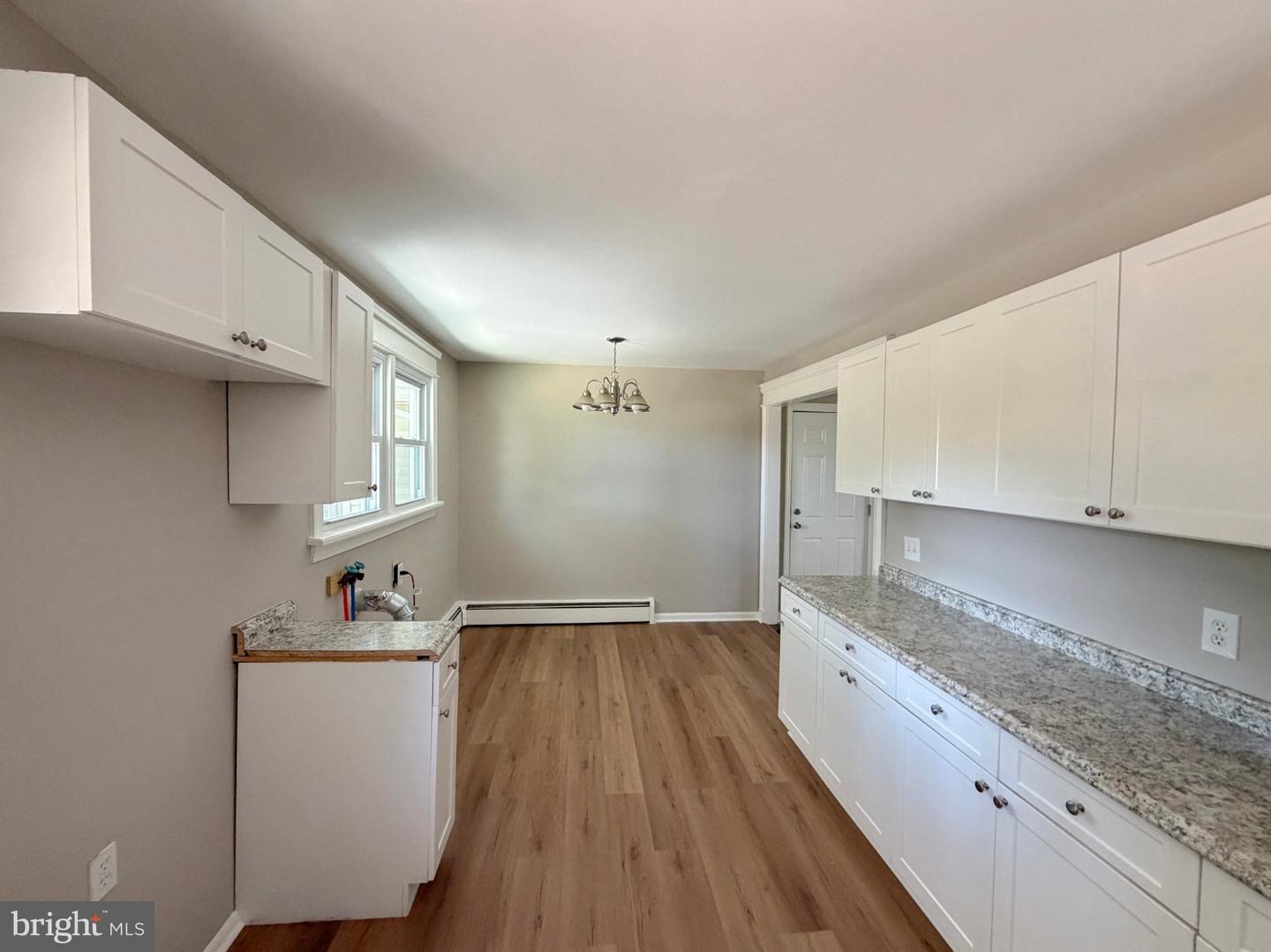 253 Shore Blvd Property Photo 15