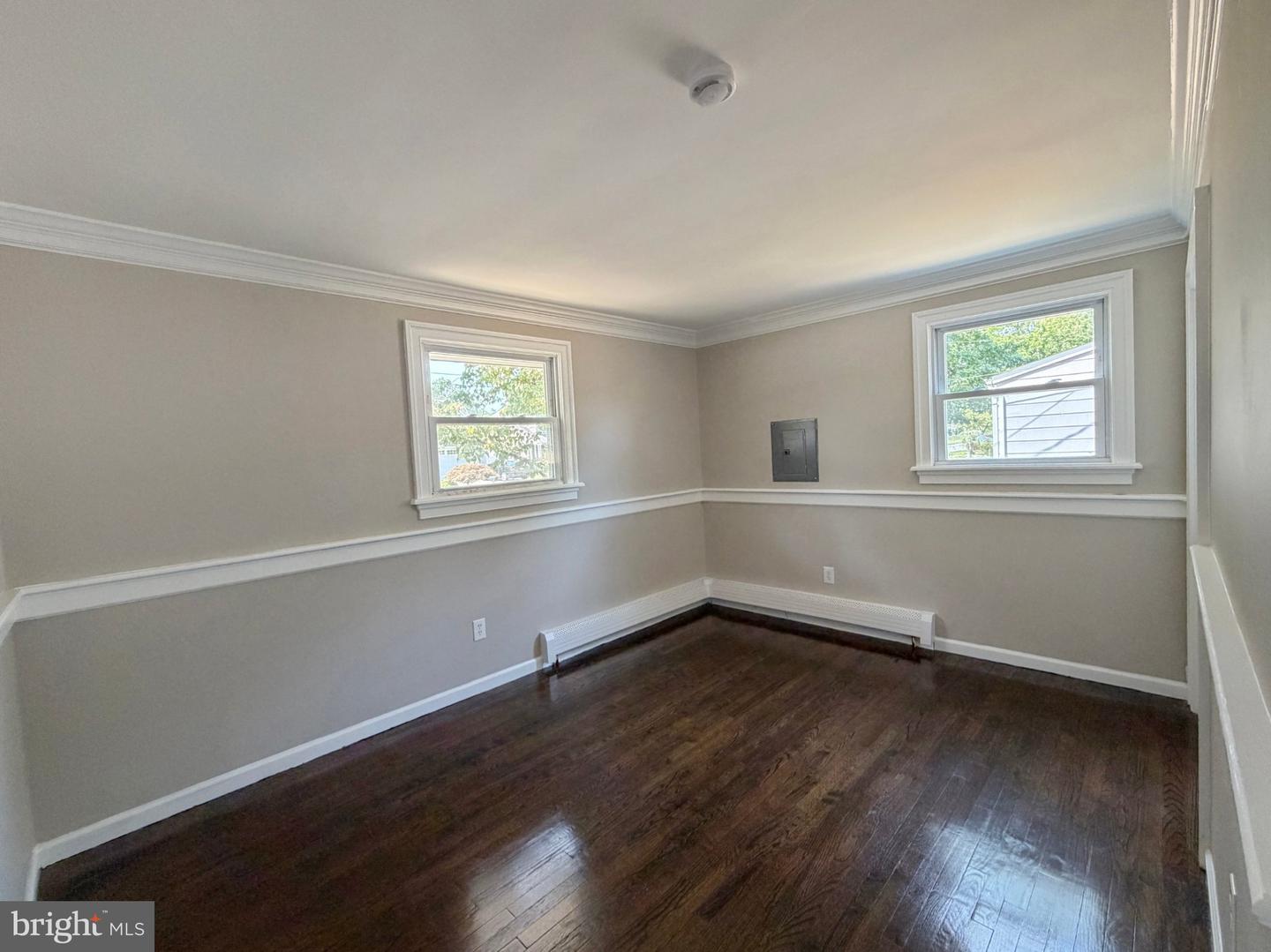 253 Shore Blvd Property Photo 17