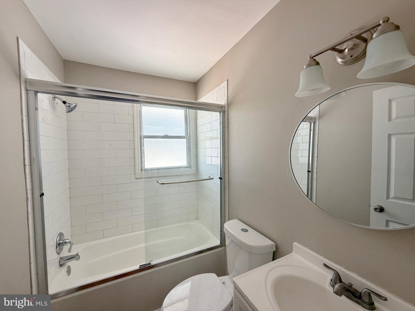 253 Shore Blvd Property Photo 21