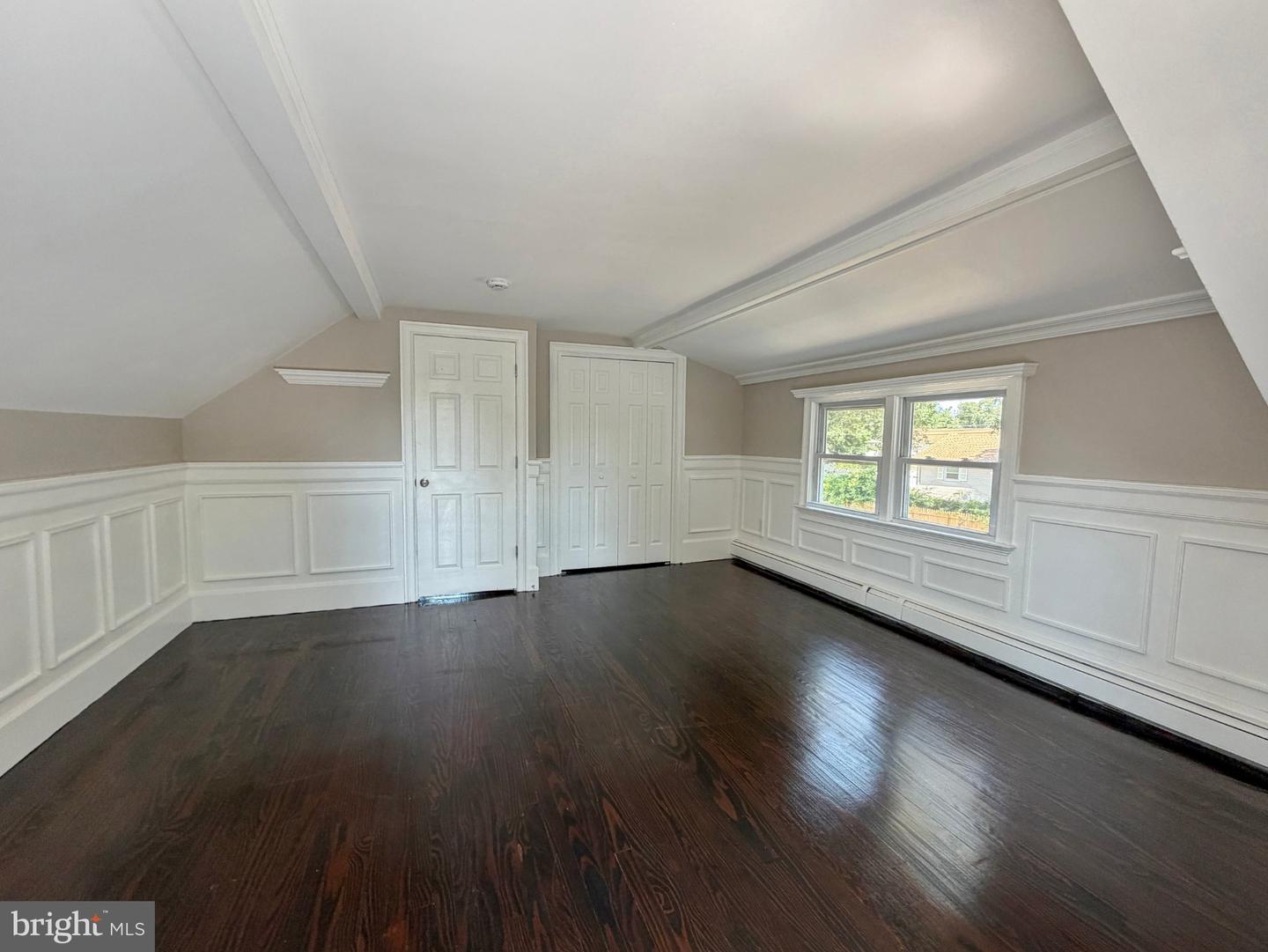 253 Shore Blvd Property Photo 26