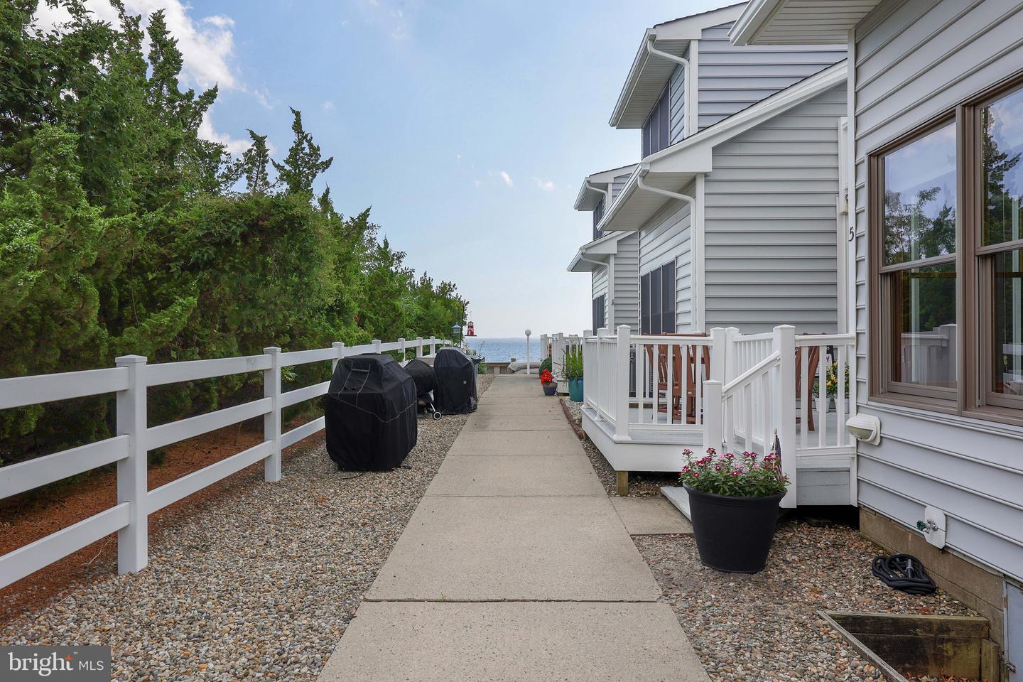 2 Vessel Road ##5 Property Photo 9
