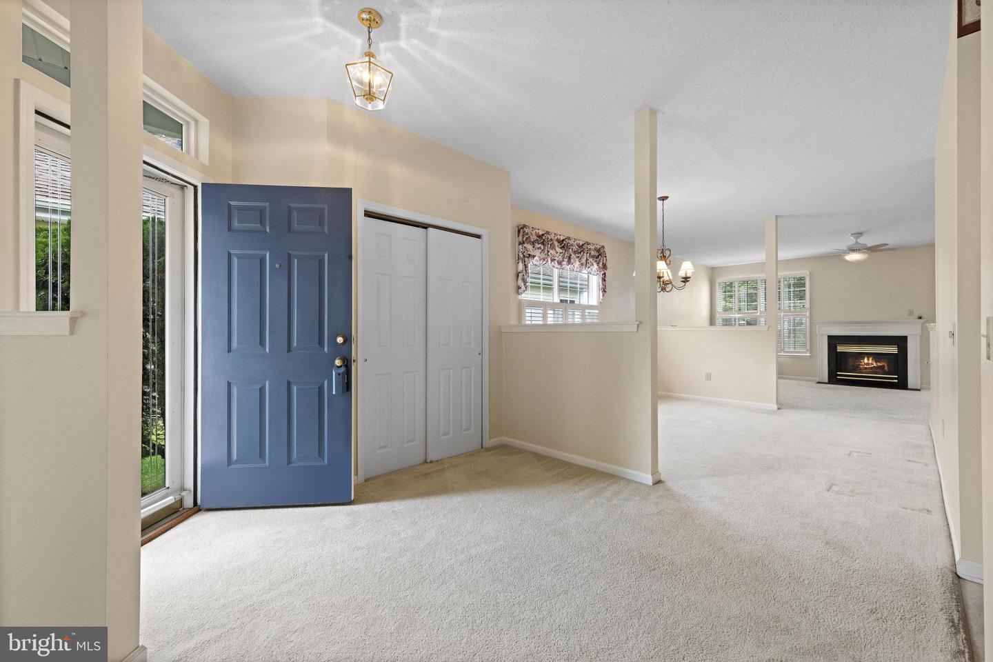 88 Robin La Property Photo 4