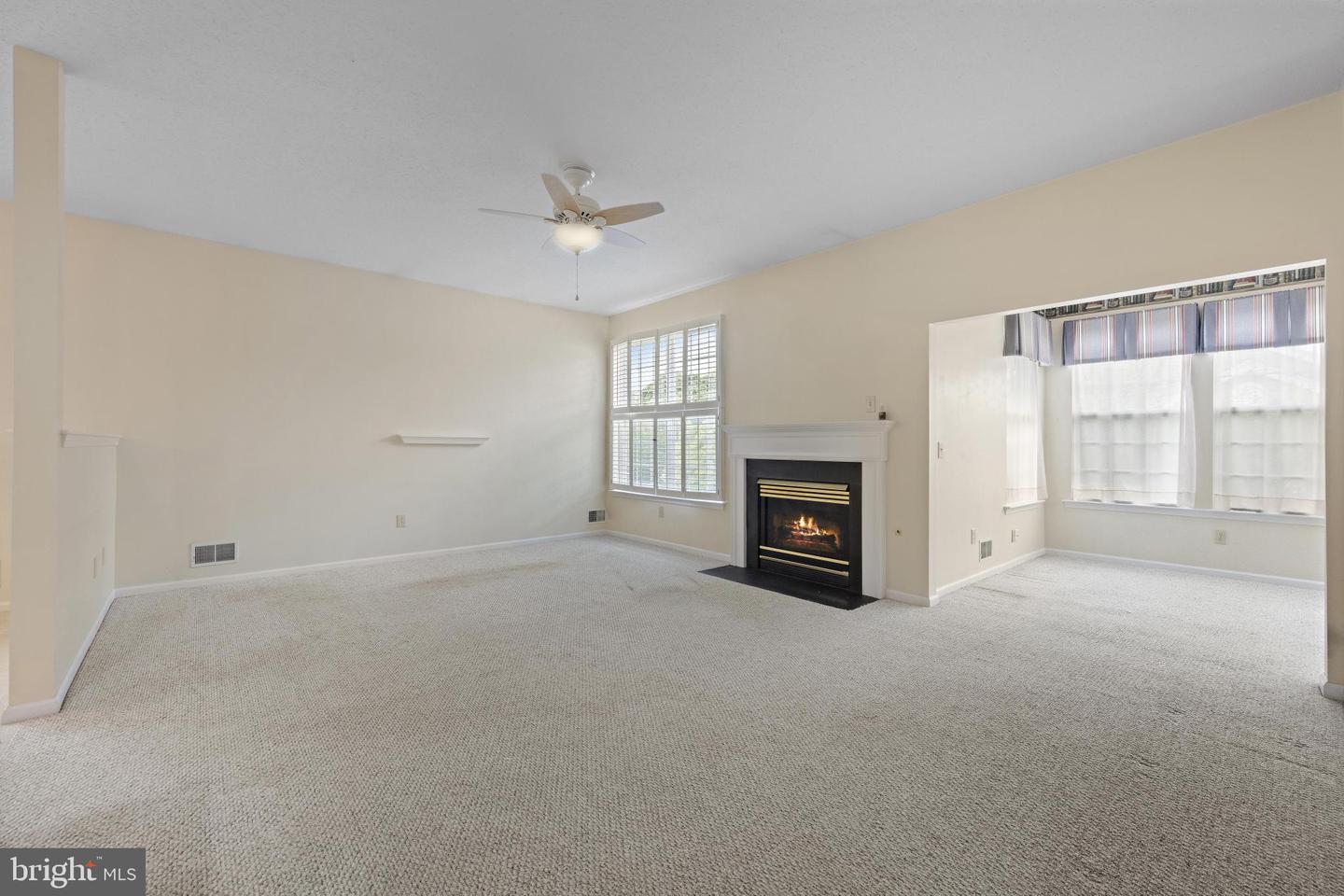 88 Robin La Property Photo 11