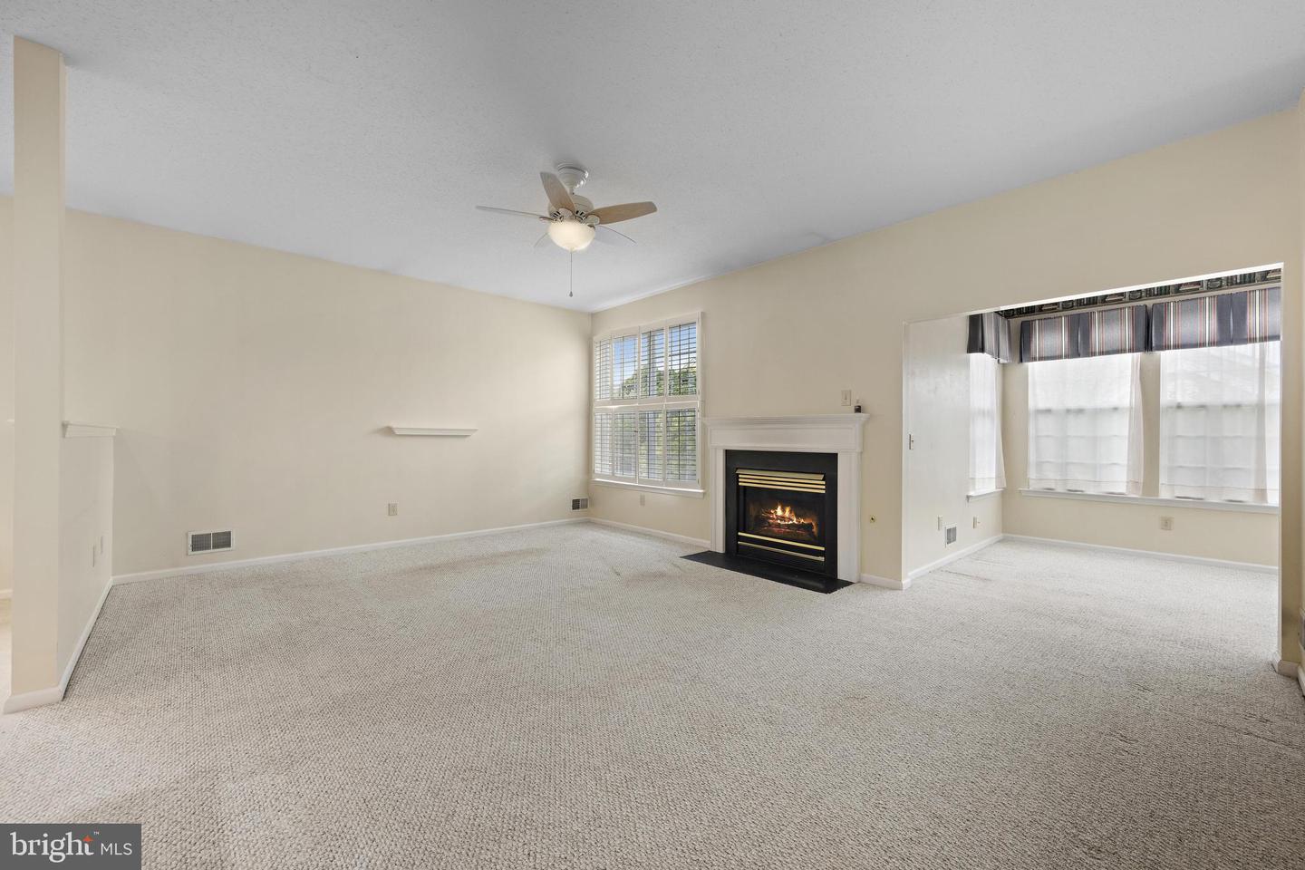 88 Robin La Property Photo 13