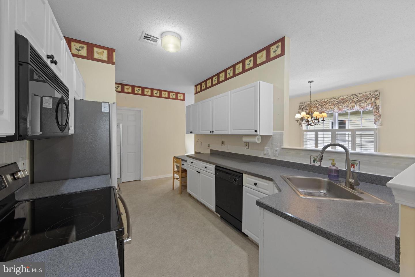 88 Robin La Property Photo 15