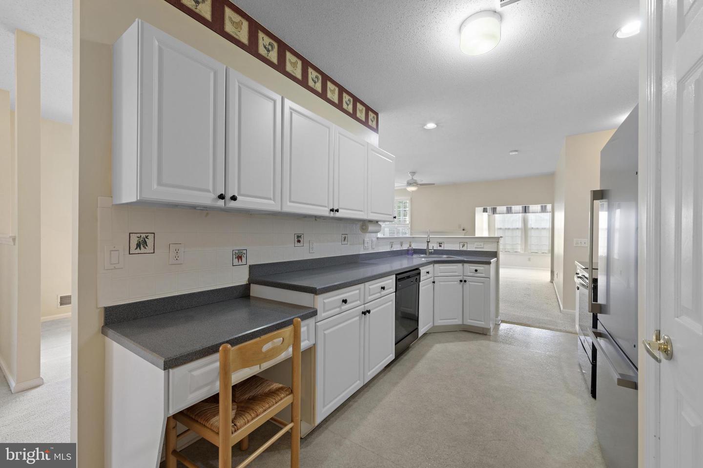 88 Robin La Property Photo 17