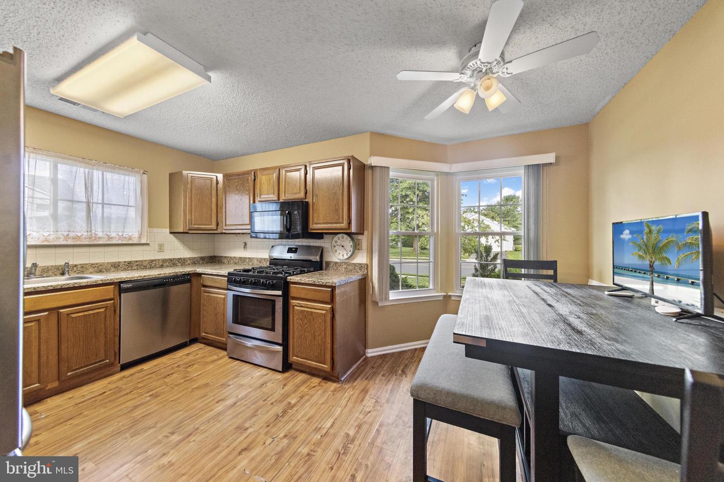 40 Pine Oak Blvd Property Photo 19
