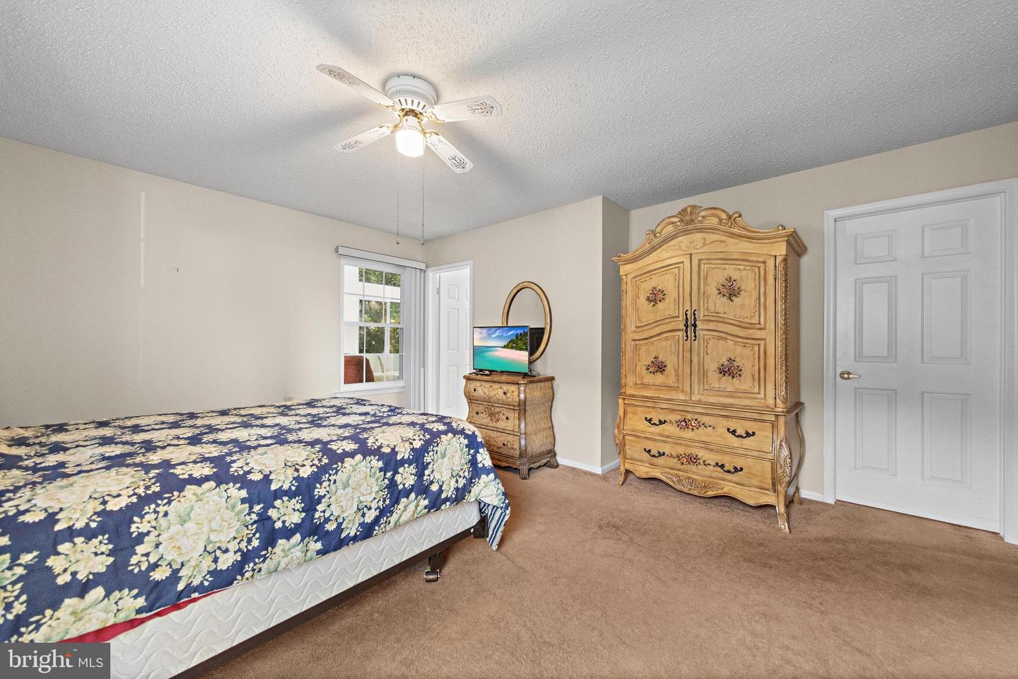 40 Pine Oak Blvd Property Photo 32