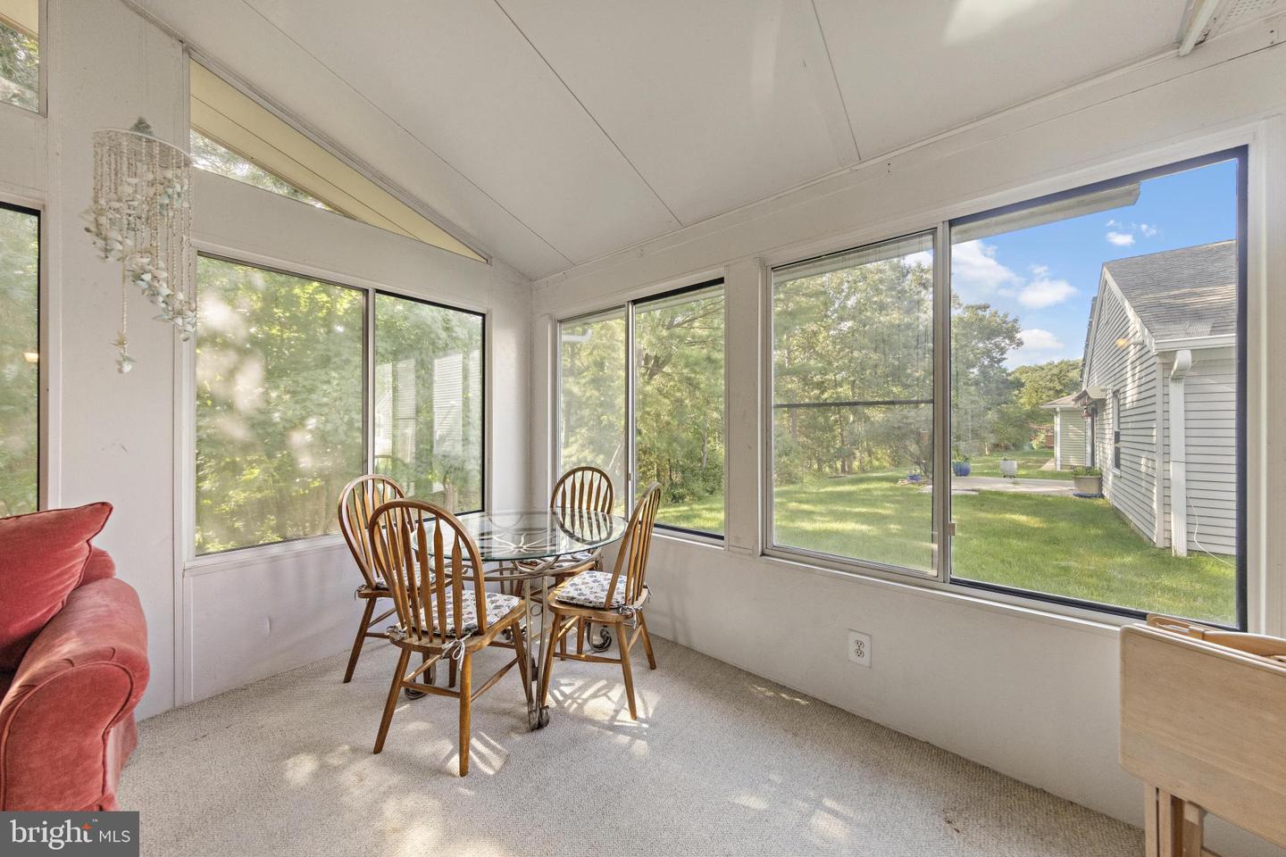 40 Pine Oak Blvd Property Photo 43