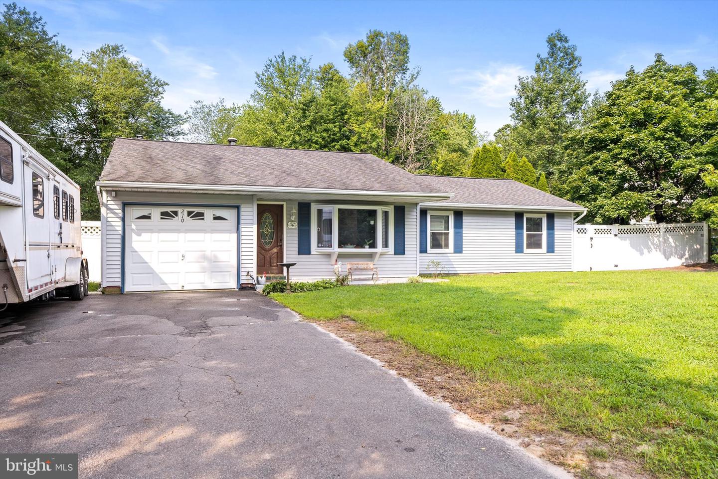 210 Archertown Rd Property Photo 3