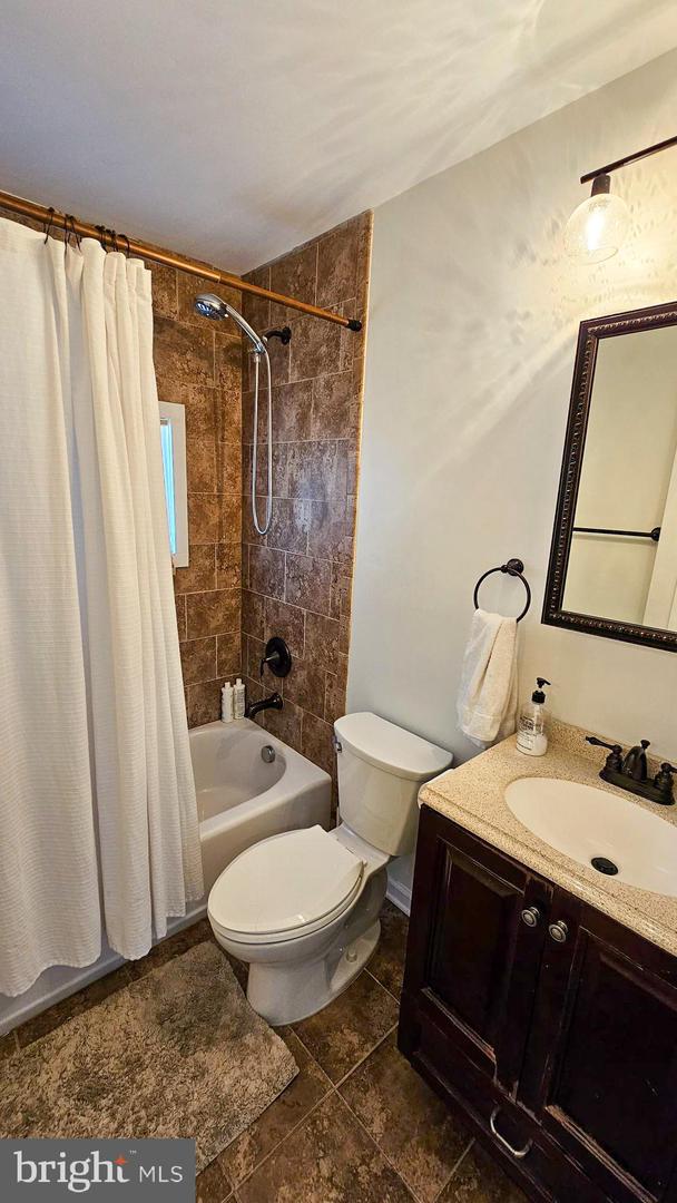 52 Nancy Dr Property Photo 22