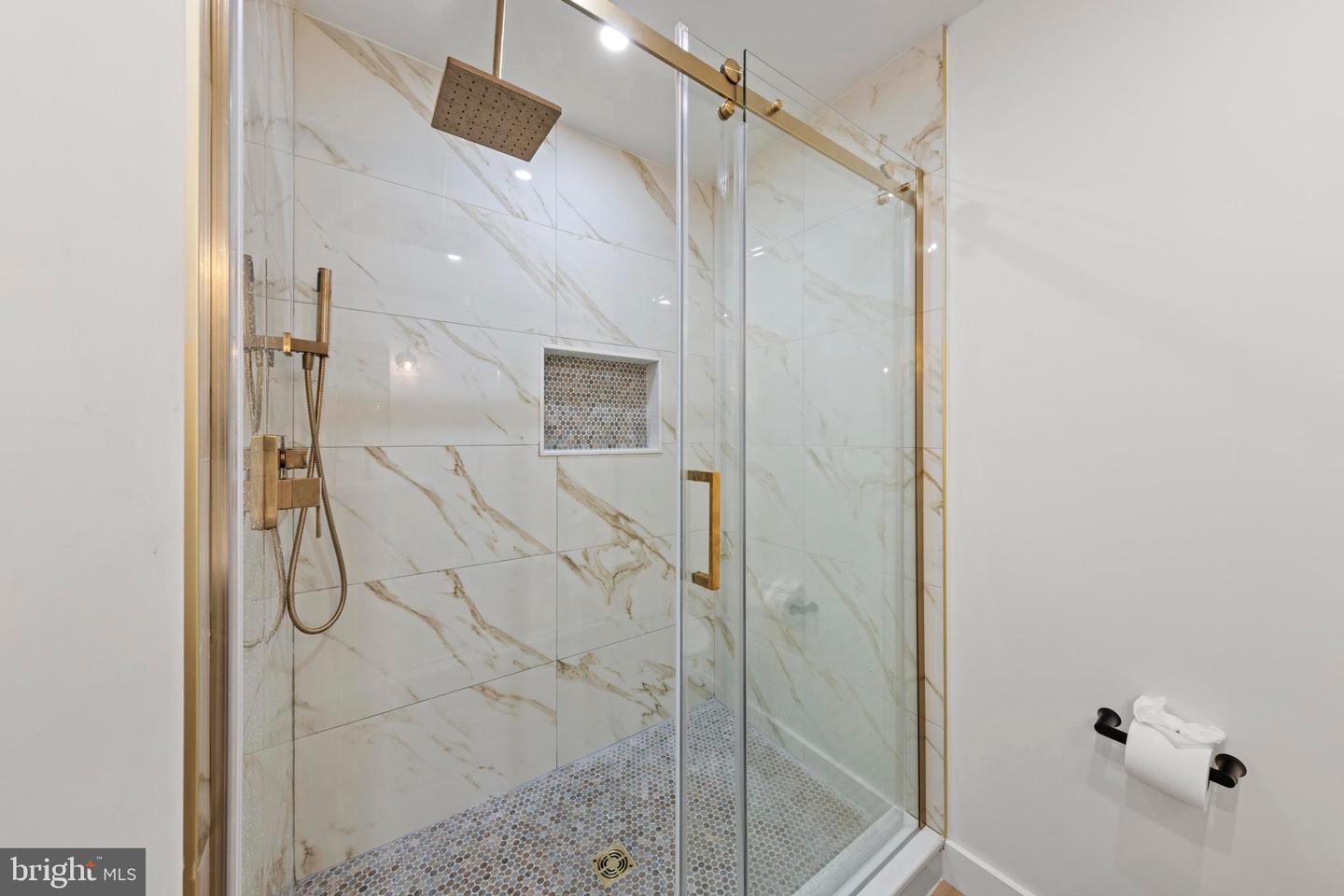 27 Diane Rd Property Photo 24