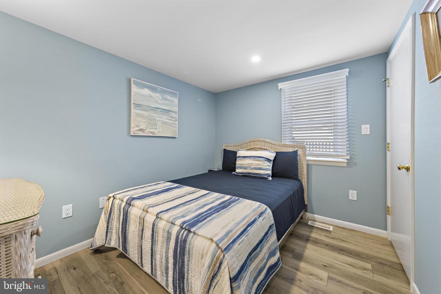 1106 S Beach Ave Property Photo 24