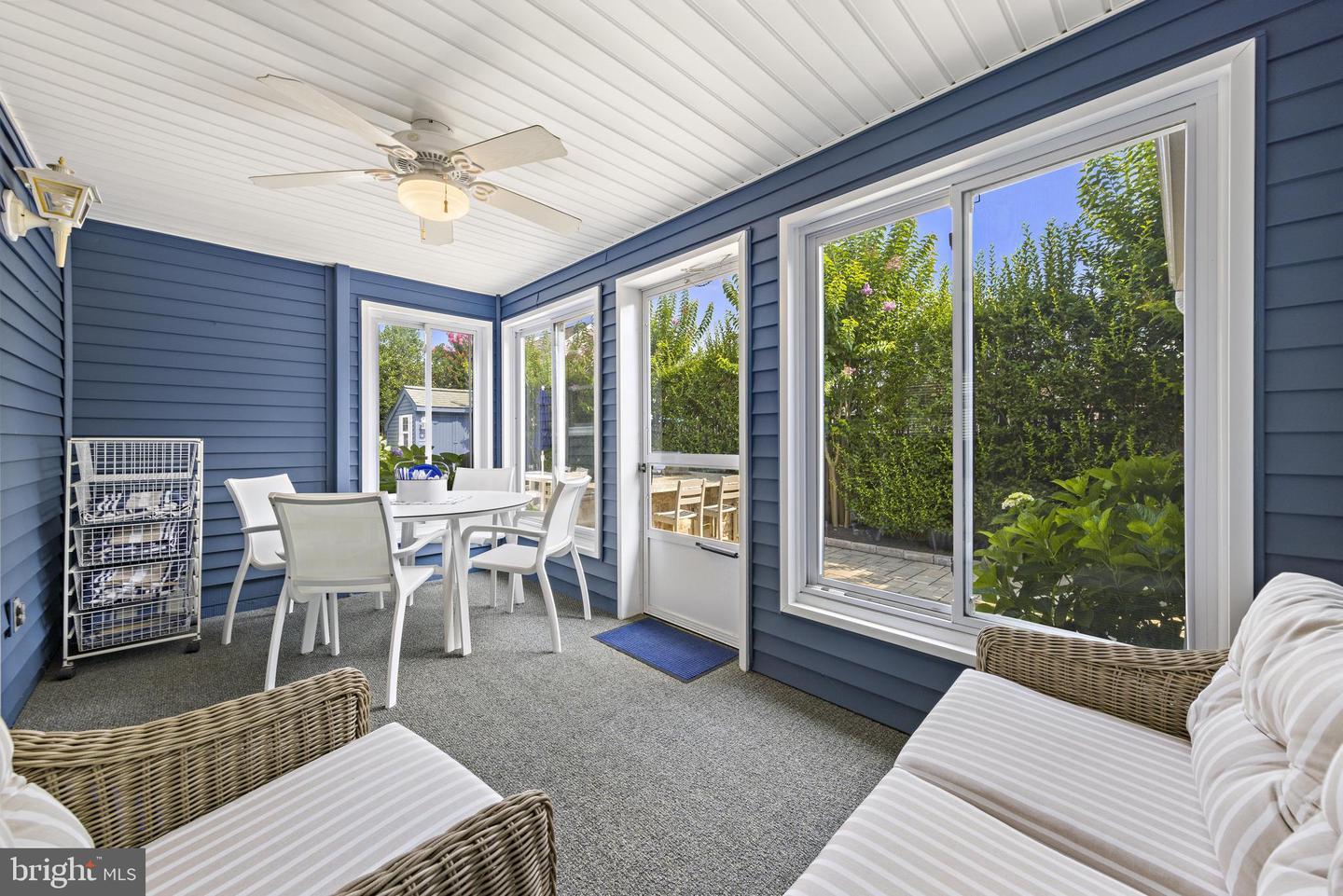 1106 S Beach Ave Property Photo 27