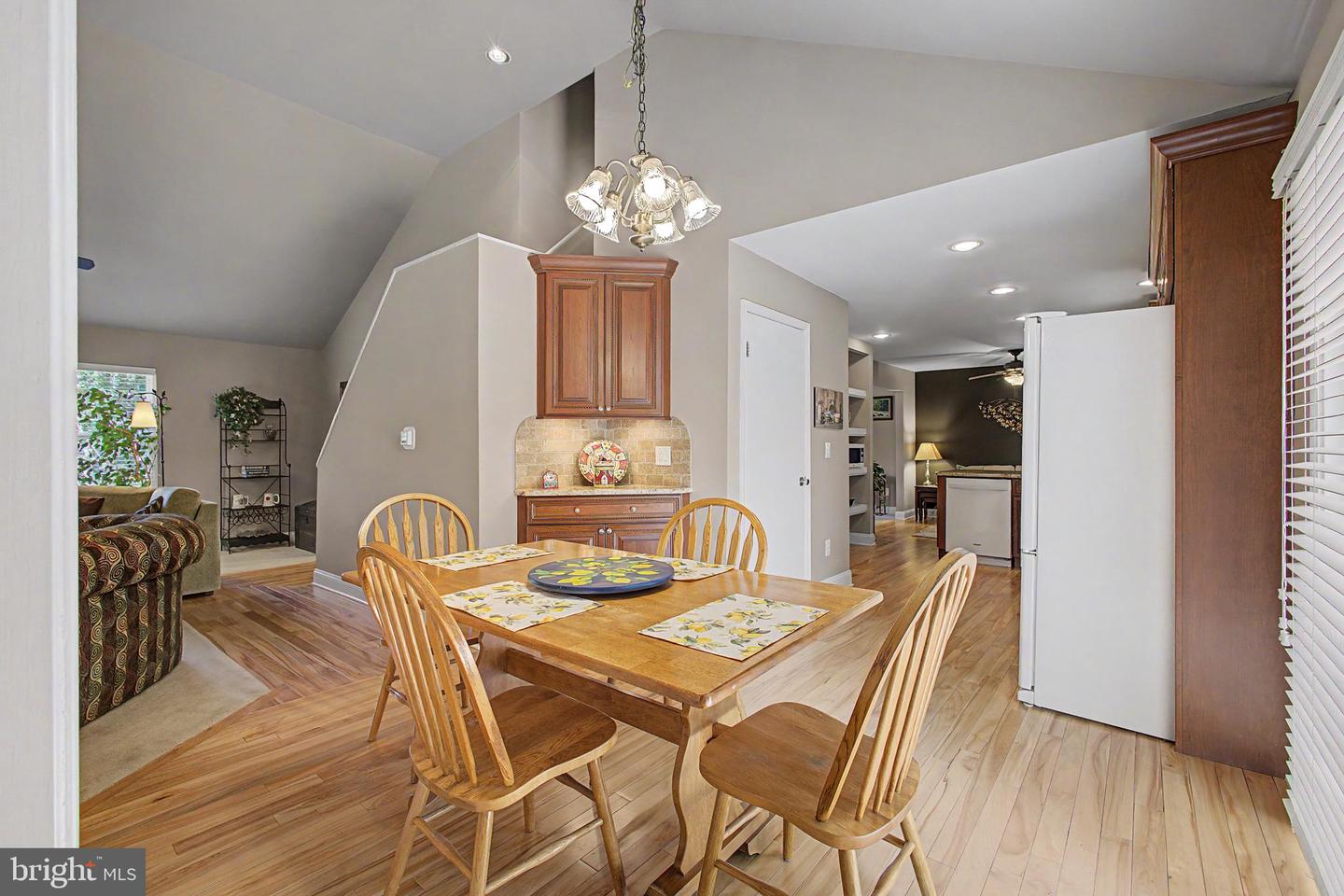 14 Reiner Rd Property Photo 19
