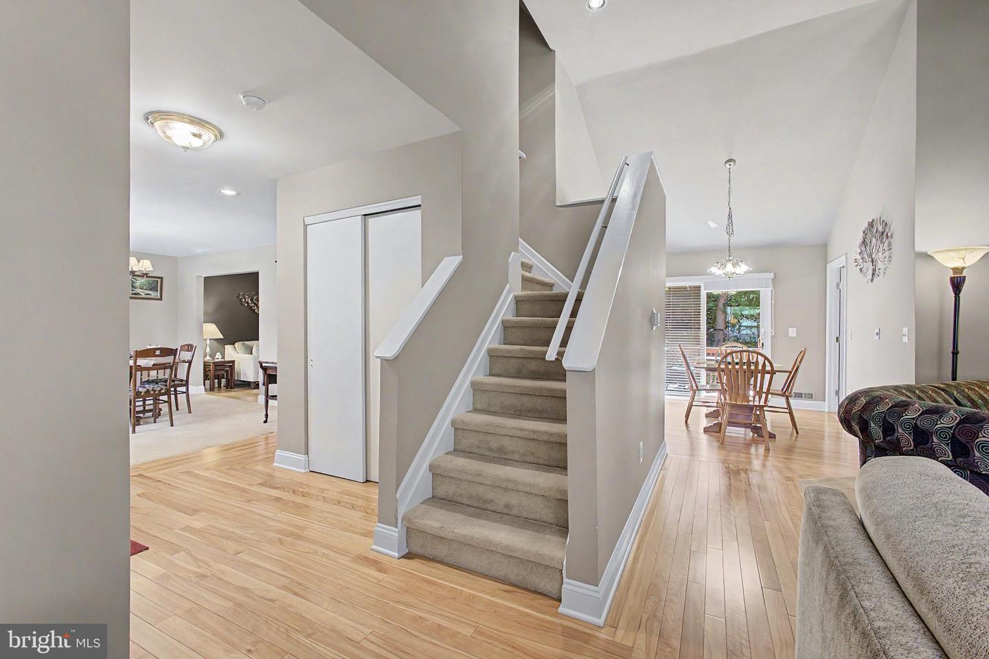 14 Reiner Rd Property Photo 23