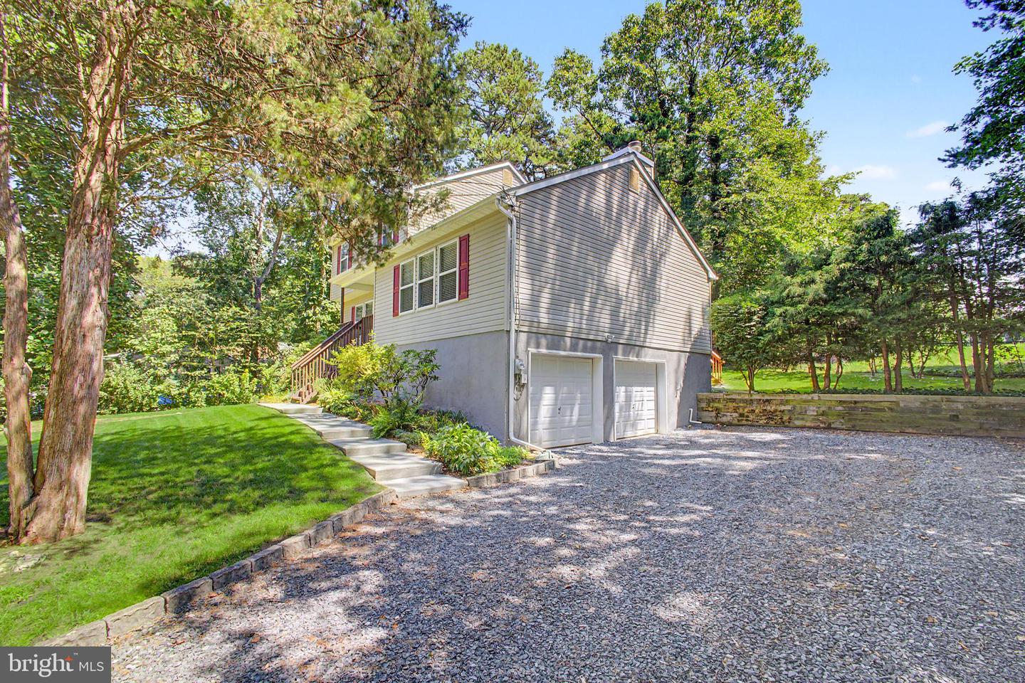 14 Reiner Rd Property Photo 32