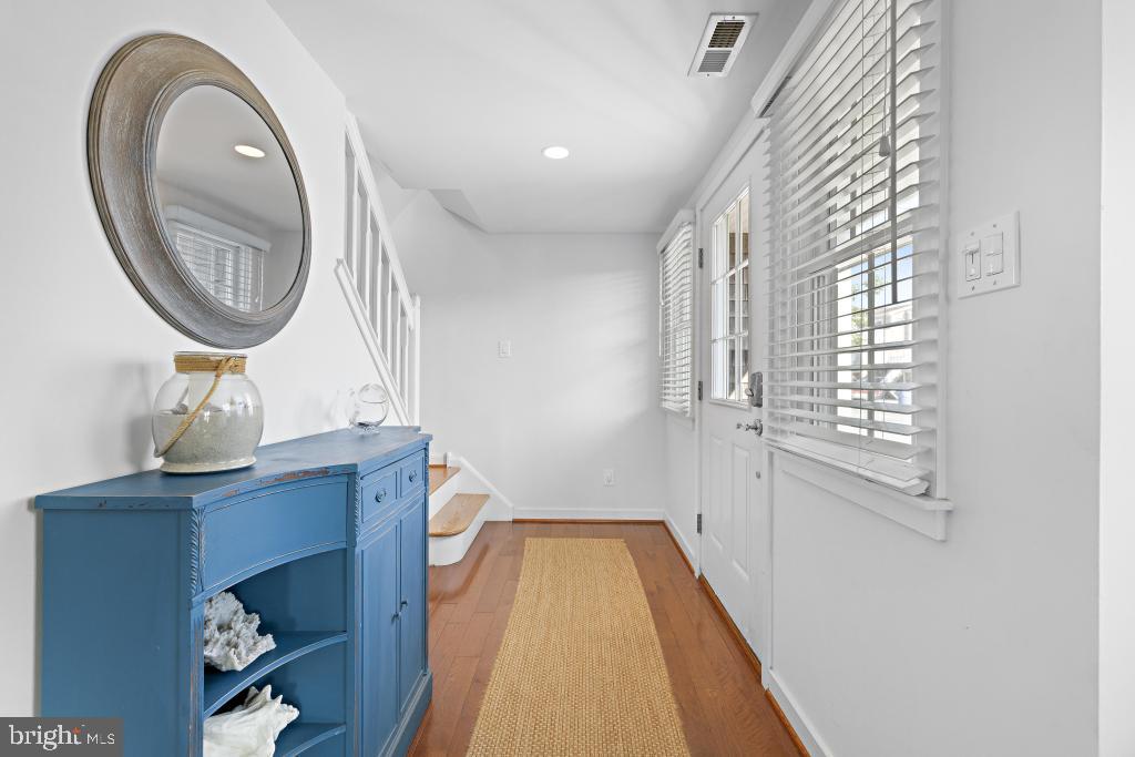 2015 West Ave Property Photo 12